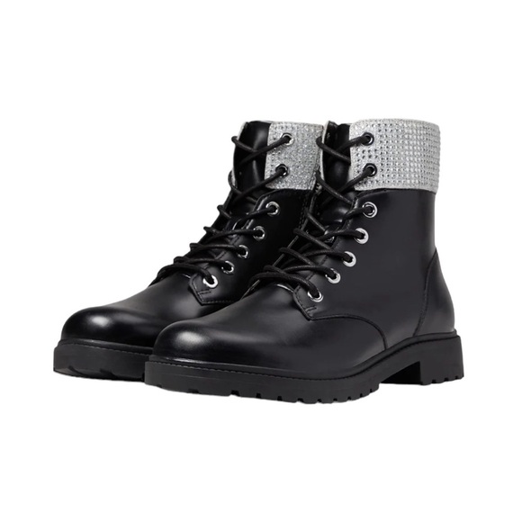 MICHAEL Michael Kors Shoes - NWOT Michael Michael Kors Alistar Booties